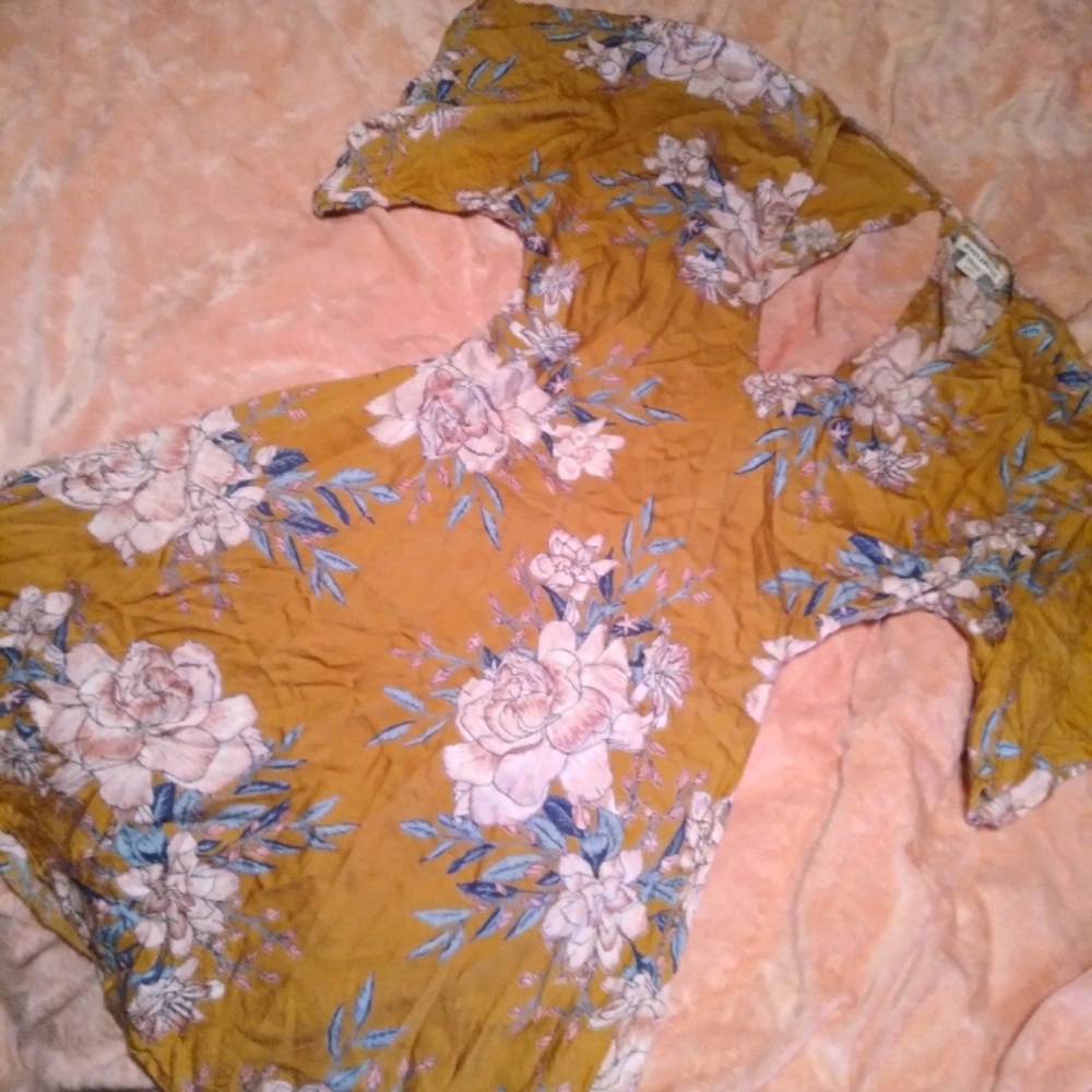 Very cute flower dress
